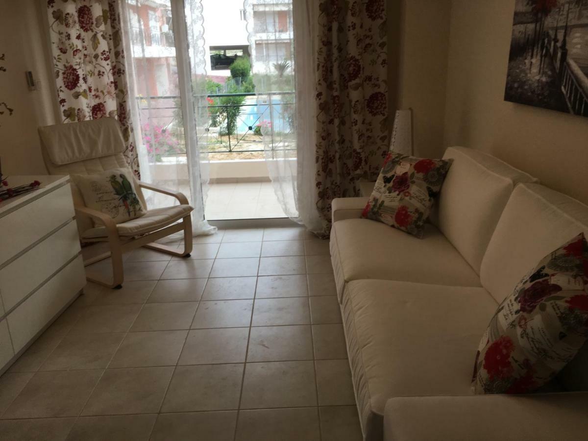Ligia  Lovely Appartments Lygia Korinthias מראה חיצוני תמונה